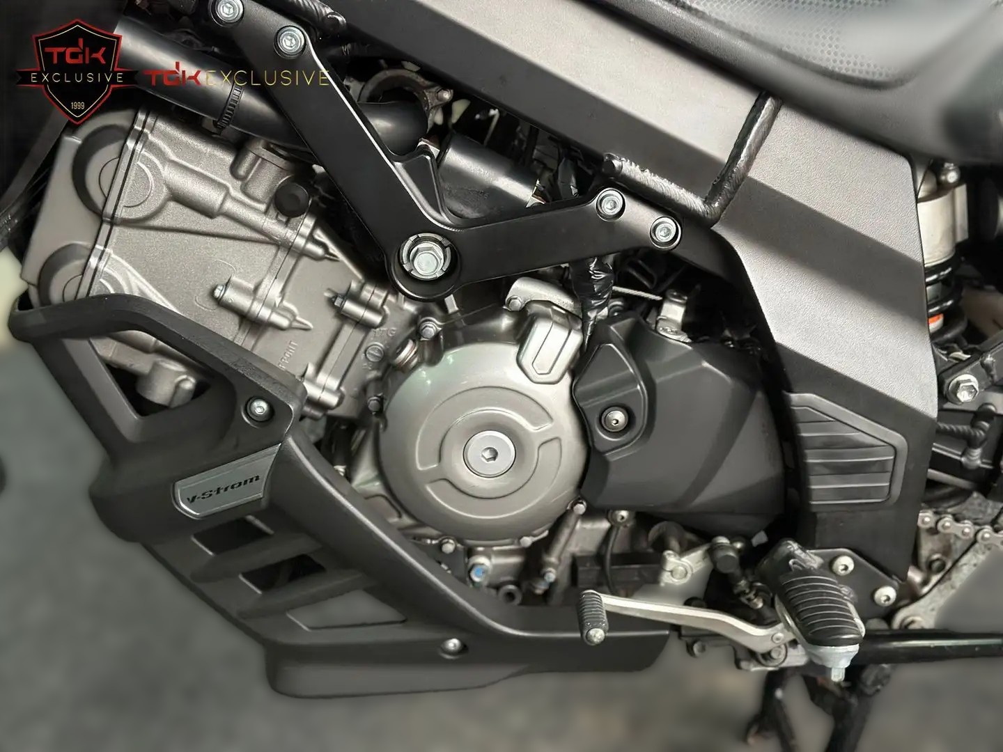 2013 Suzuki DL 650 V-Strom - 13 923 km - Náhled 15