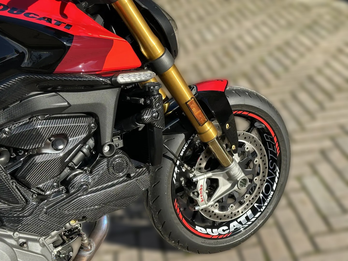 2024 Ducati Monster - 1 500 km - Náhled 9