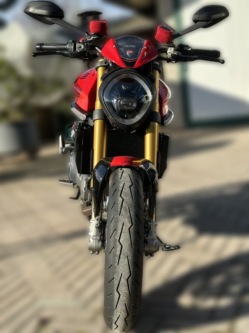 2024 Ducati Monster - 1 500 km - Náhled 11