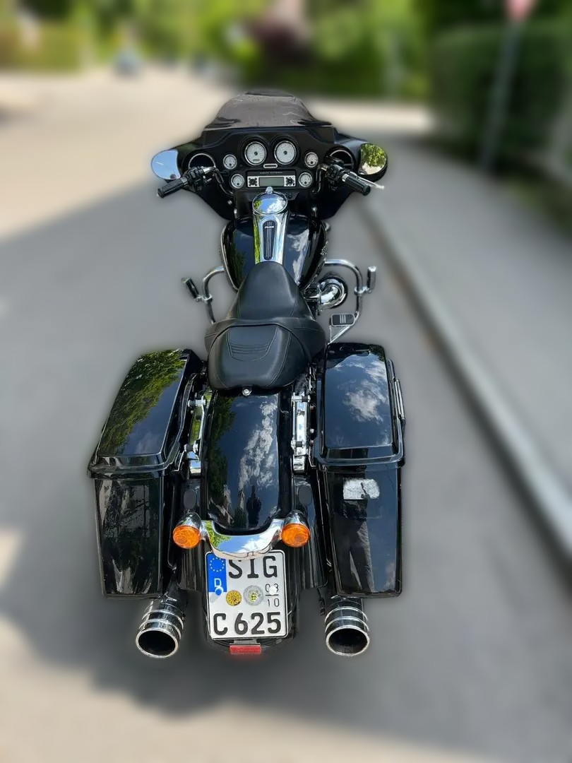 2010 Harley-Davidson Touring - 57 000 km - Náhled 7