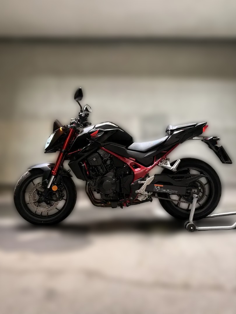 2023 Honda CB 750 Hornet - 2 942 km - Náhled 5