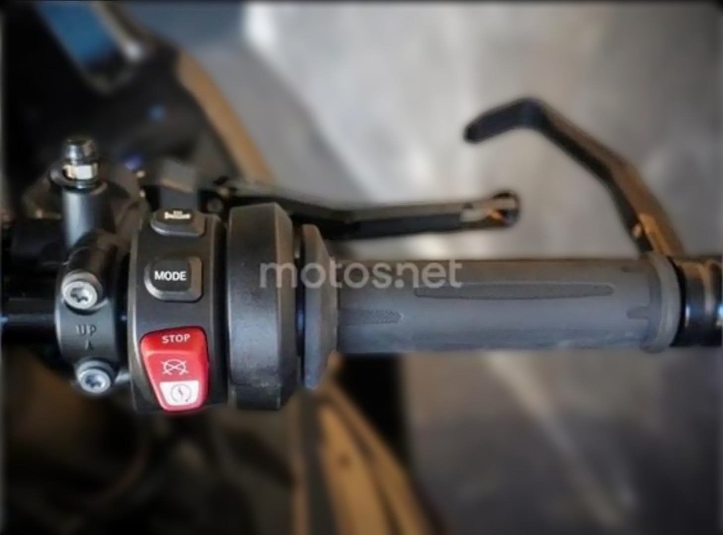 2023 BMW S 1000 RR - 4 000 km - Náhled 13