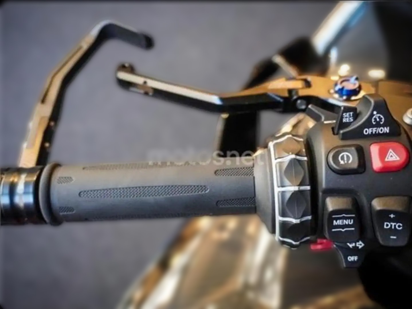 2023 BMW S 1000 RR - 4 000 km - Náhled 17