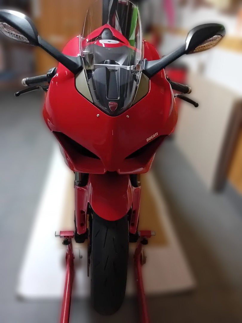 2019 Ducati Panigale V4 - 34 200 km - Náhled 3