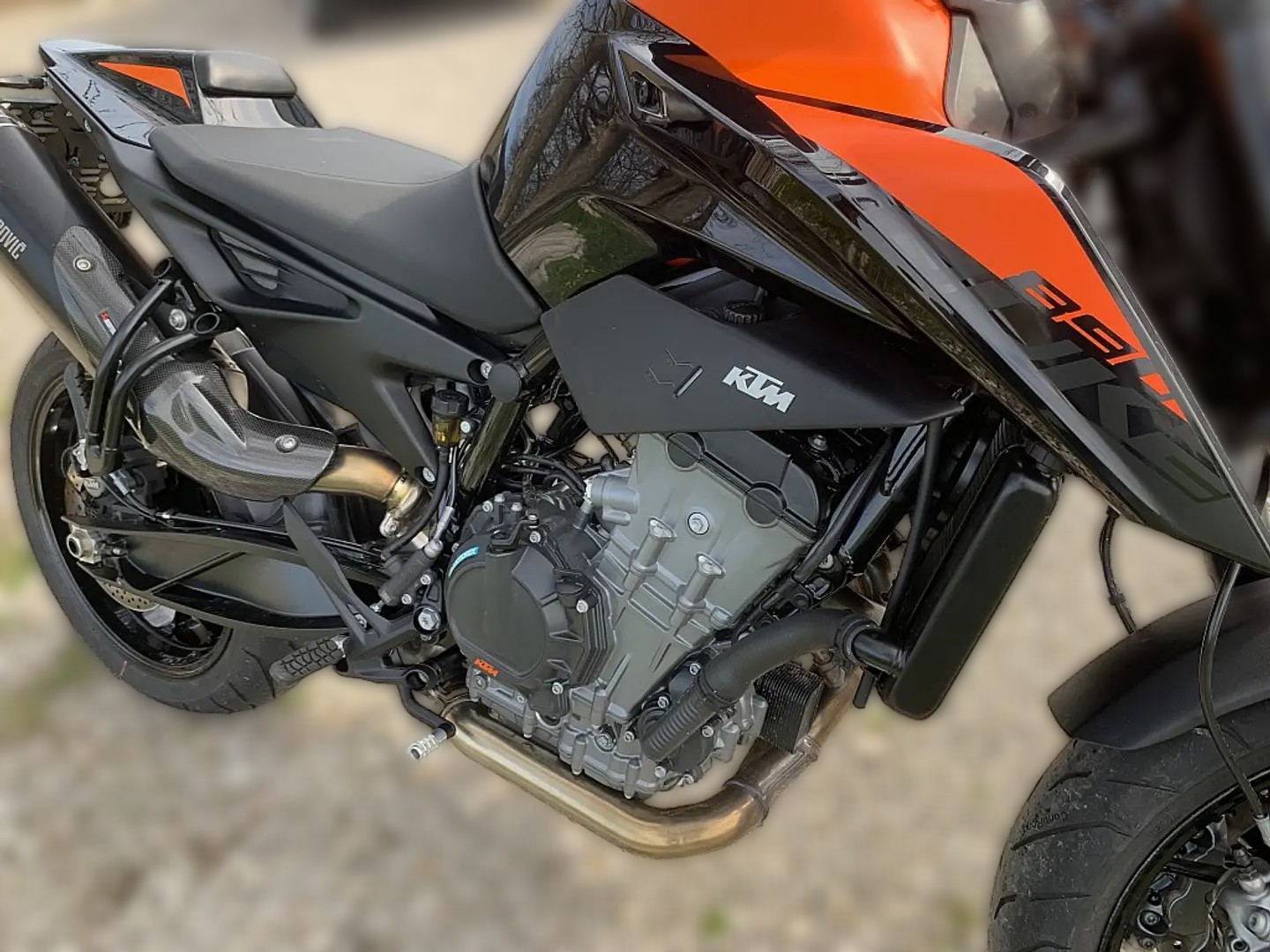 2021 KTM 890 Duke - 395 km - Náhled 11