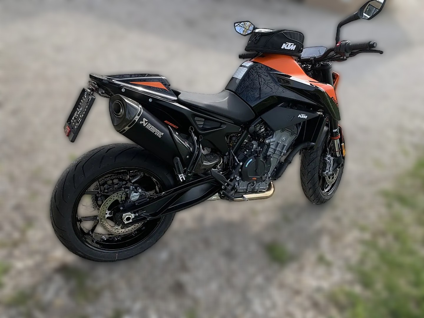 2021 KTM 890 Duke - 395 km - Náhled 14
