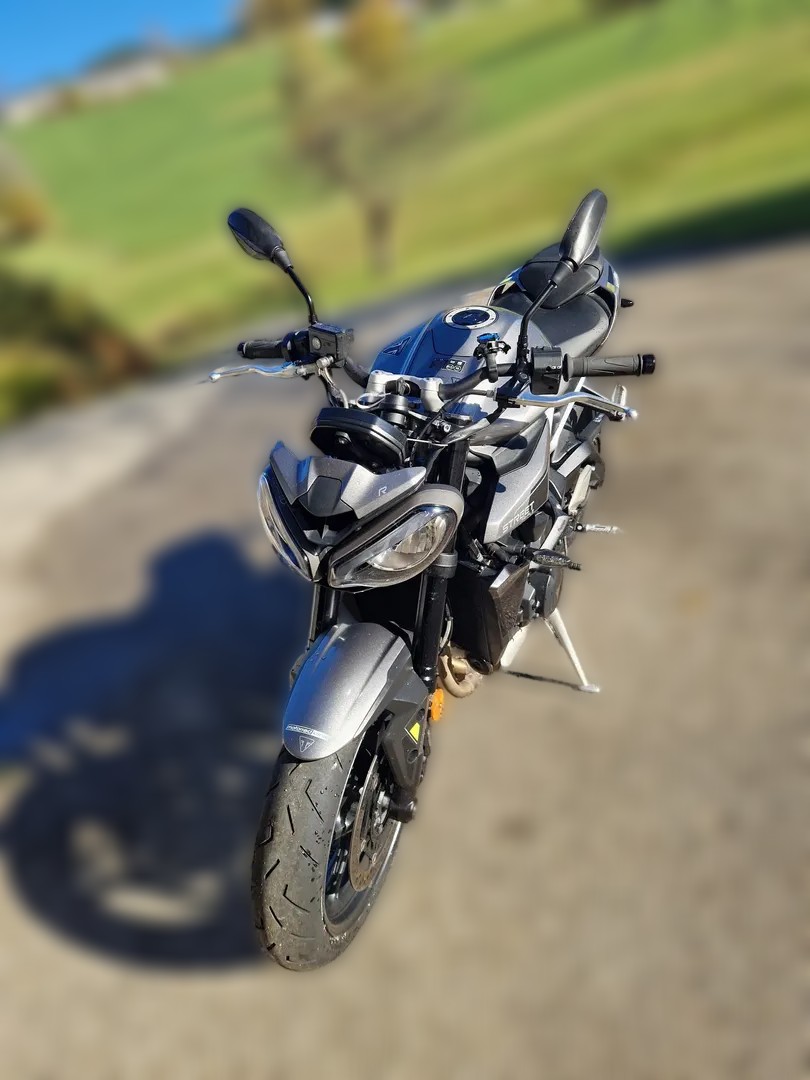 2024 Triumph Street Triple 765 - 7 950 km - Náhled 6