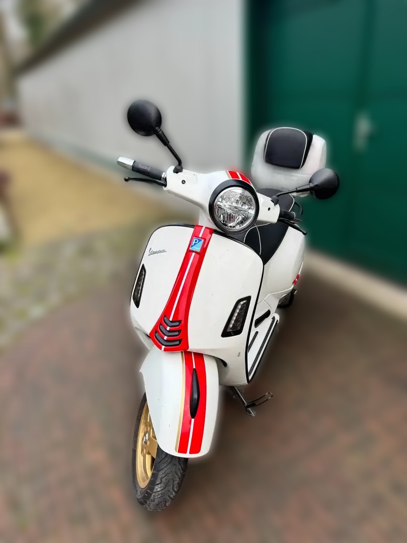 2020 Piaggio Vespa GTS - 9 065 km - Náhled 3