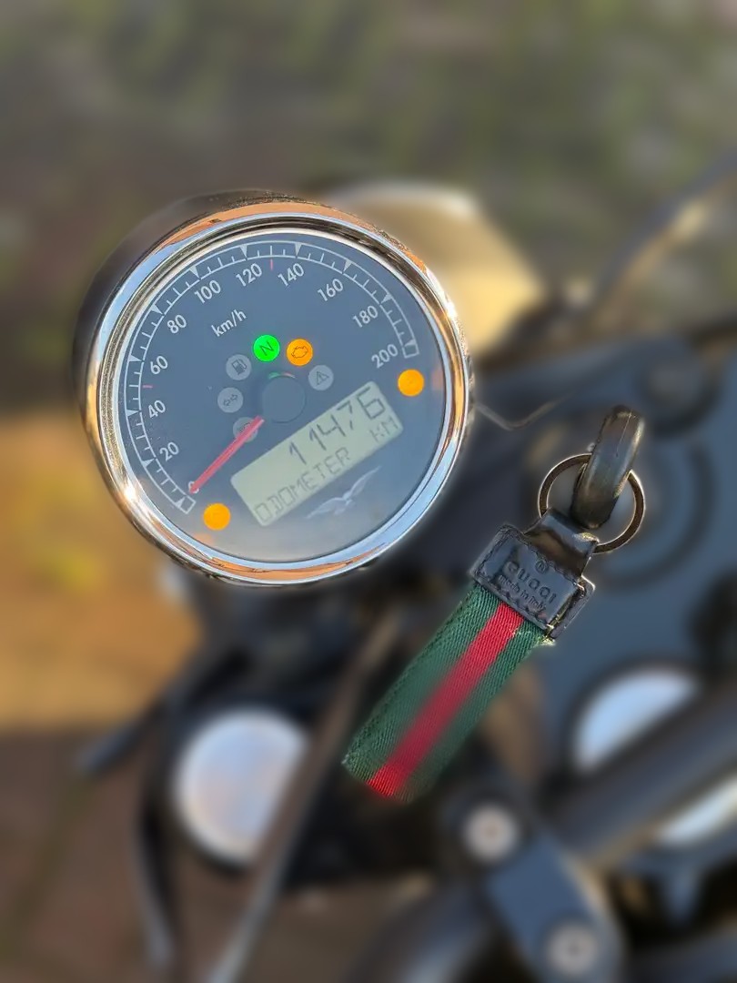 2018 Moto Guzzi V7 - 11 000 km - Náhled 16