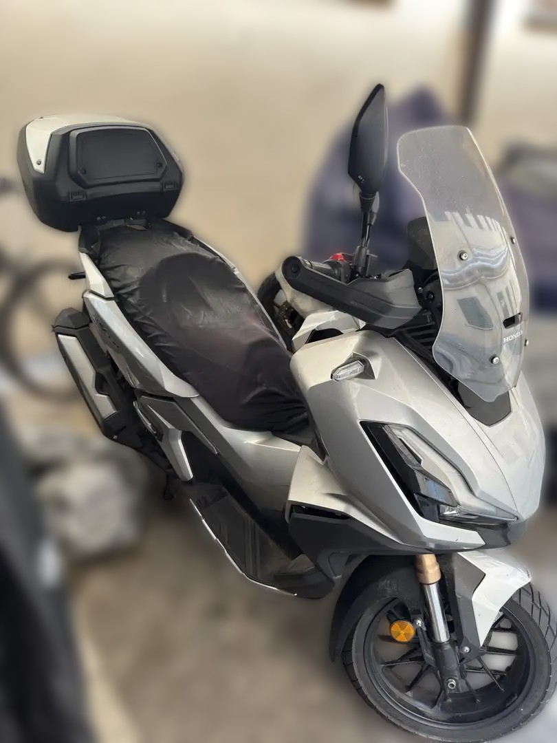 2022 Honda ADV 350 - 7 000 km - Náhled 3
