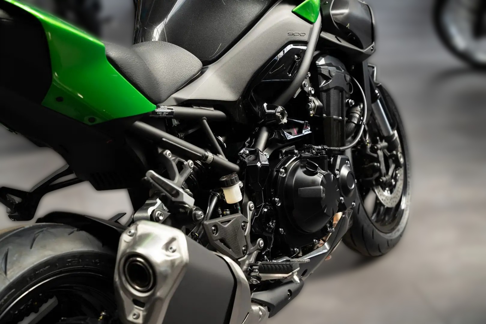 2025 Kawasaki Z900 - 0 km - Náhled 5
