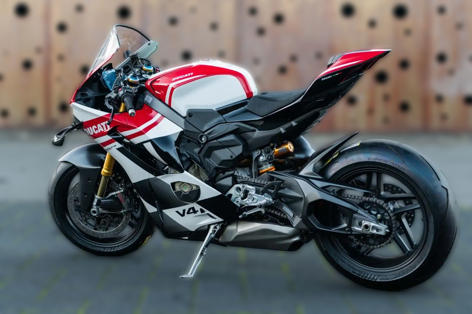 2025 Ducati Panigale V4 - 0 km - Náhled 4