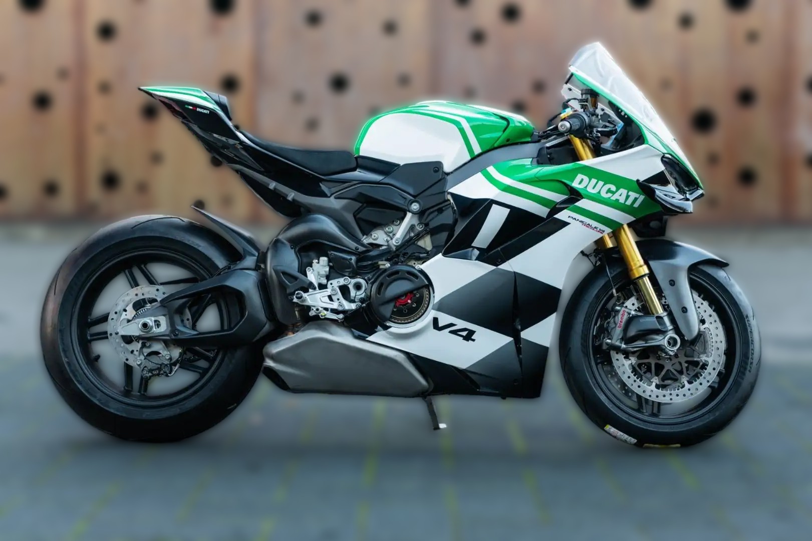 2025 Ducati Panigale V4 - 0 km - Náhled 5