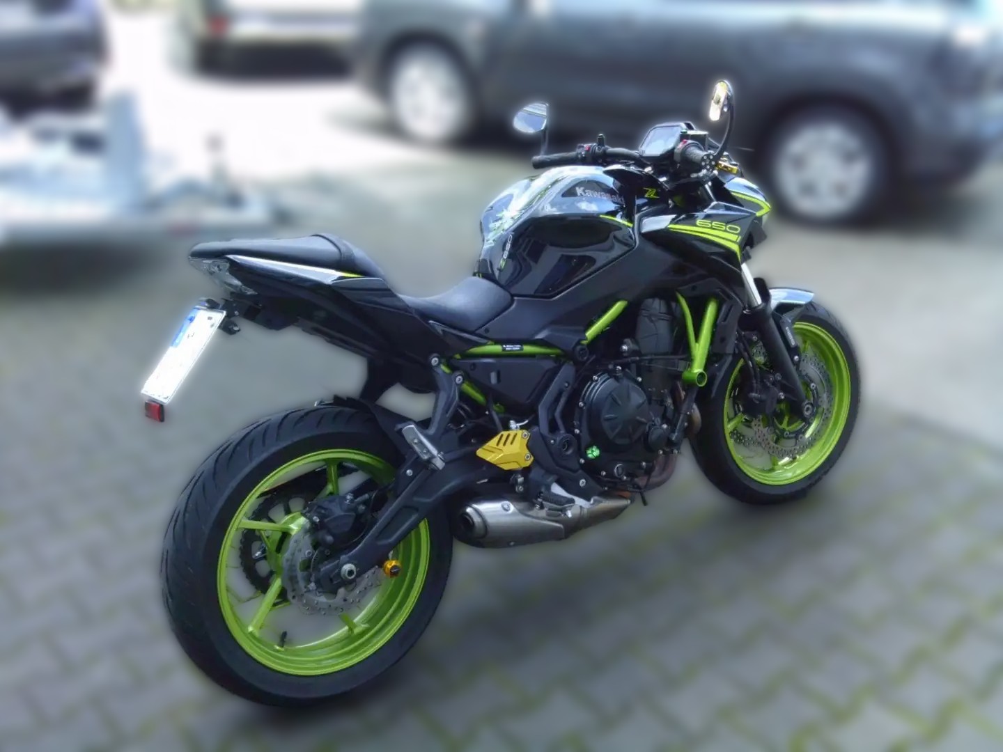 2021 Kawasaki Z900 - 12 741 km - Náhled 3