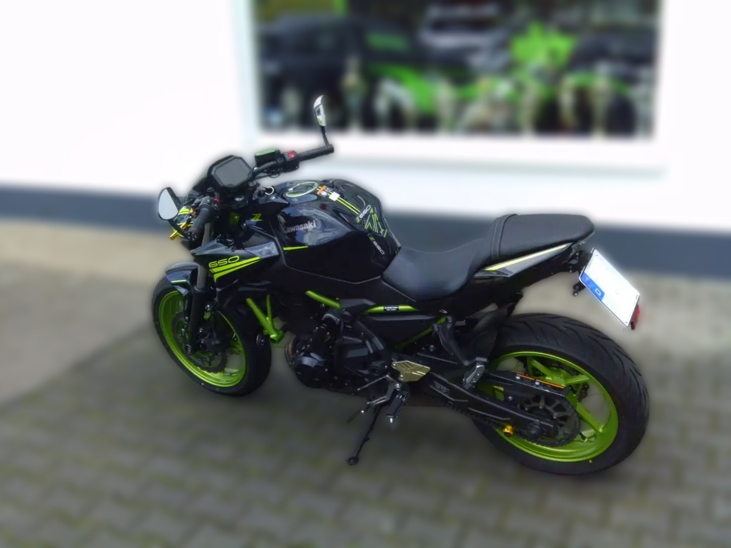 2021 Kawasaki Z900 - 12 741 km - Náhled 6