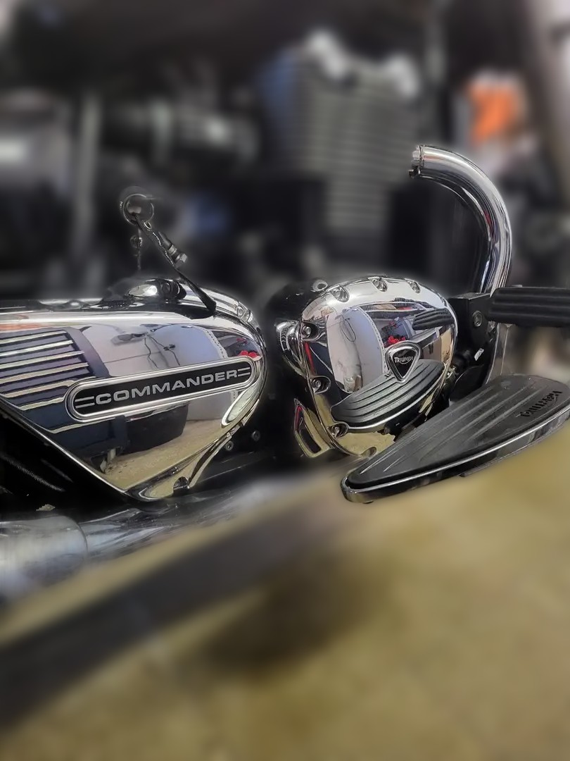 2015 Triumph Thunderbird - 9 376 km - Náhled 3