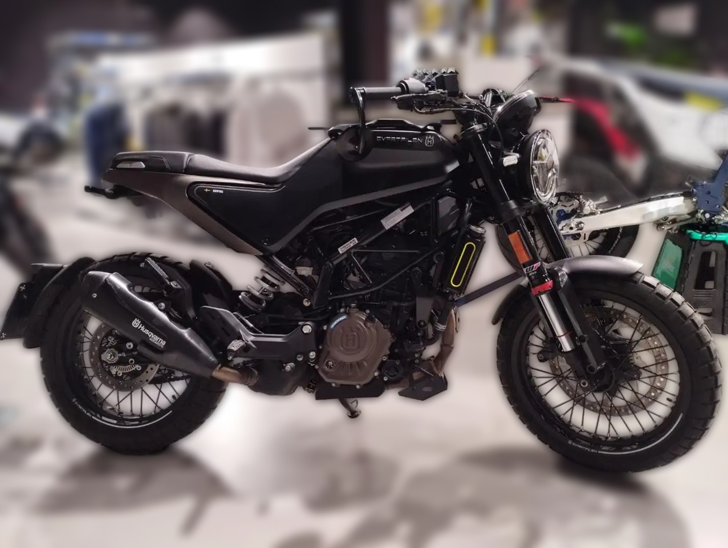2023 Husqvarna Svartpilen 401 - 0 km - Náhled 6