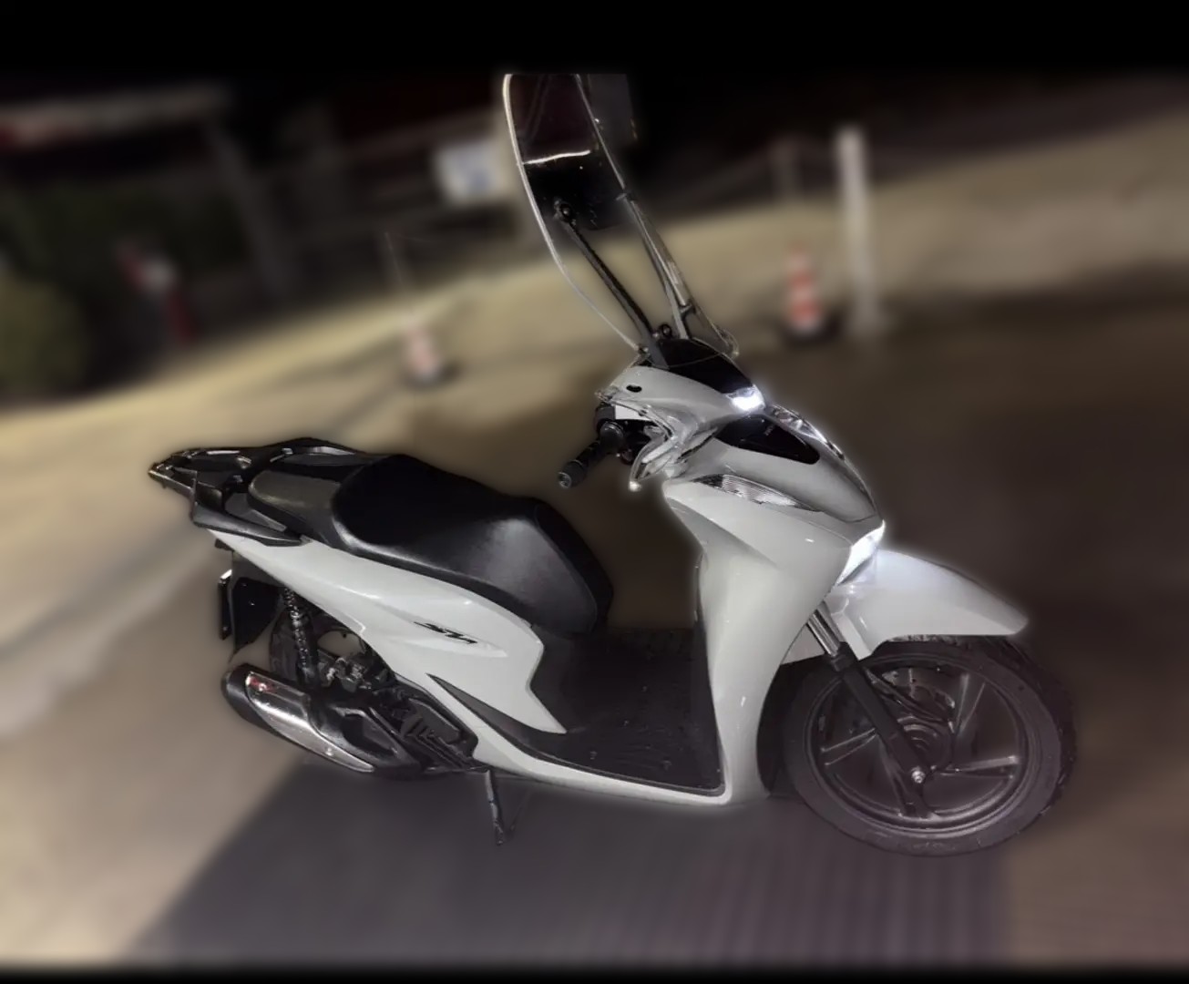 2024 Honda PCX 125 - 18 500 km - Náhled 8