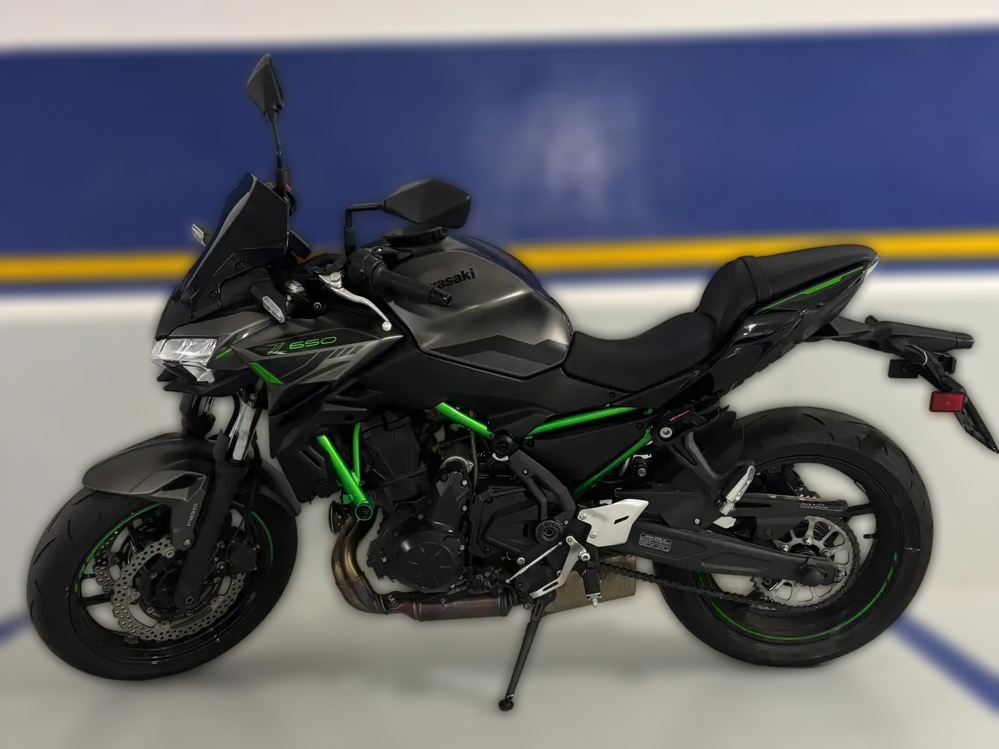 2023 Kawasaki Ninja 650 - 5 000 km - Náhled 5