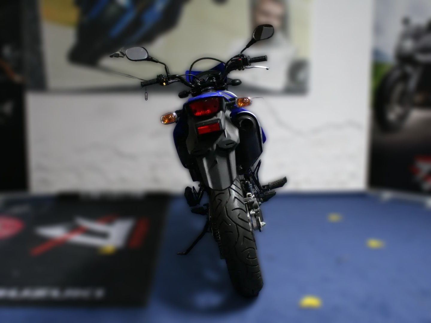 2009 Suzuki DR 125 - 800 km - Náhled 5