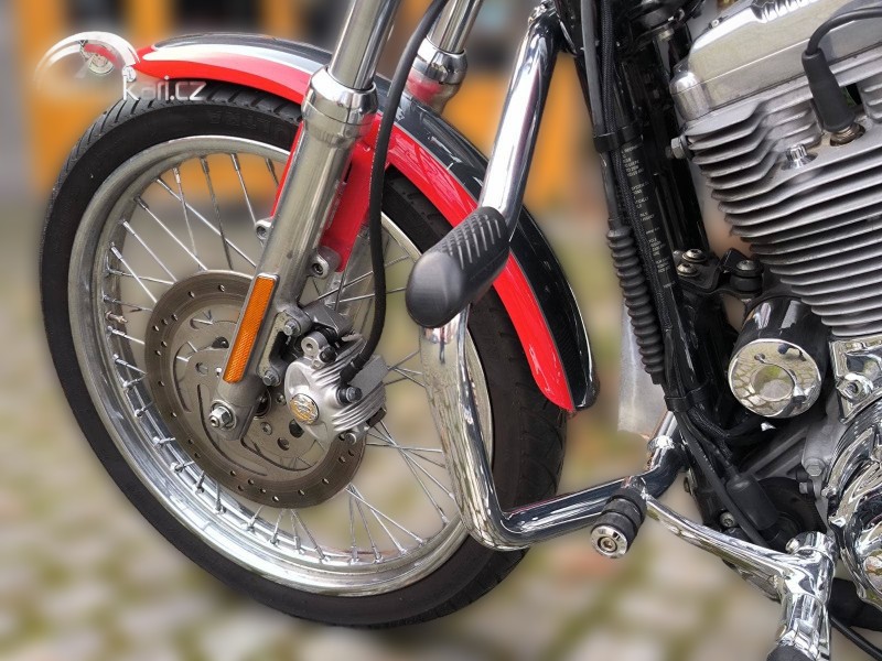 2006 Harley-Davidson Sportster 883 - 13 681 km - Náhled 15