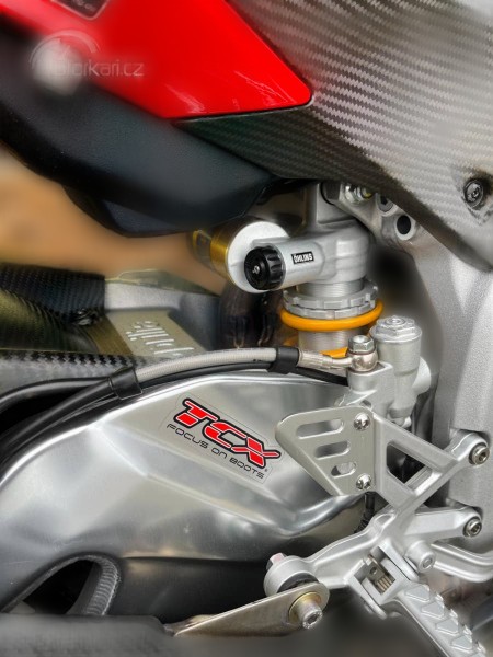 2021 Aprilia RSV4 - 40 000 km - Náhled 11
