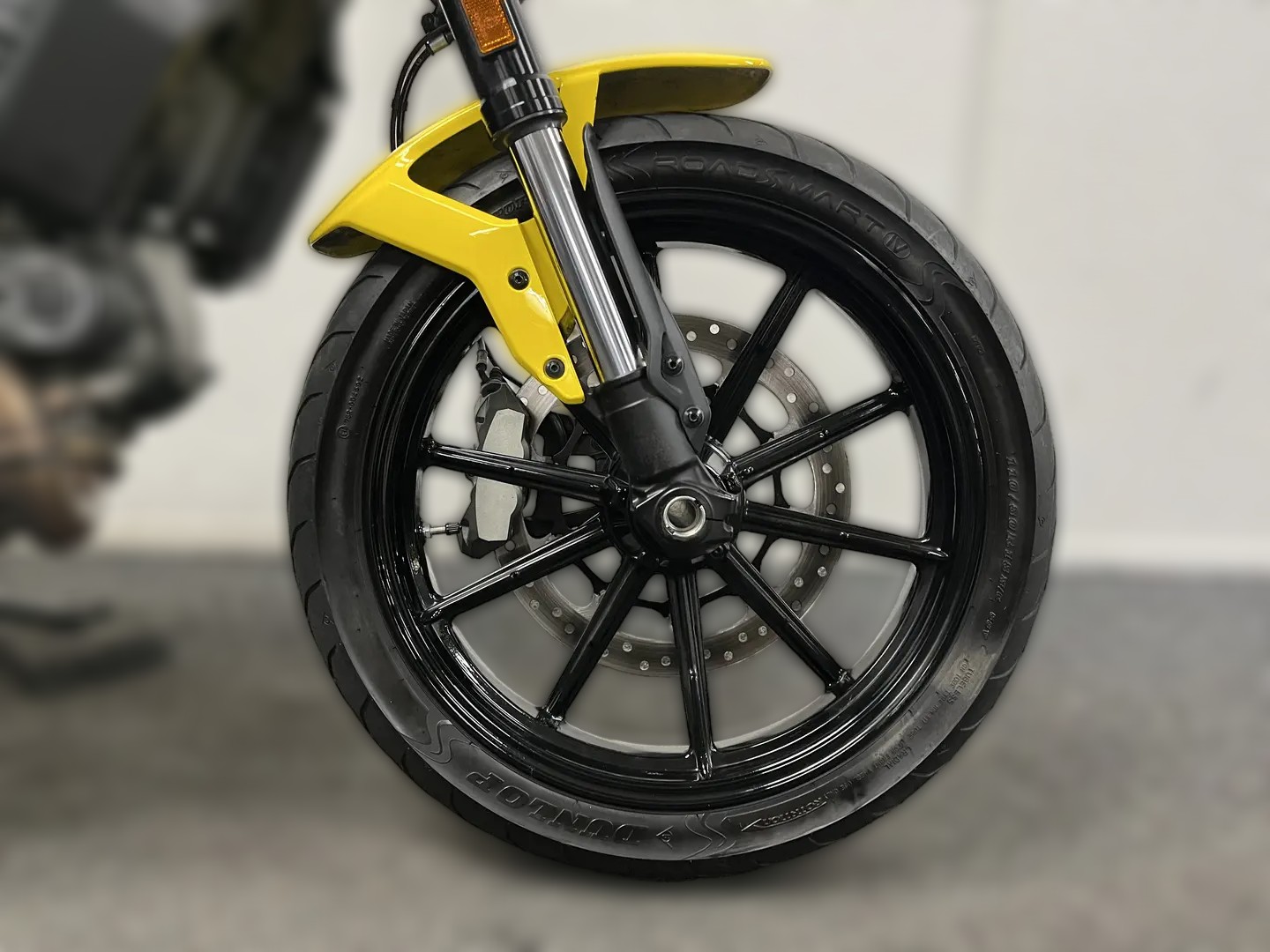 2024 Ducati Scrambler - 32 117 km - Náhled 7