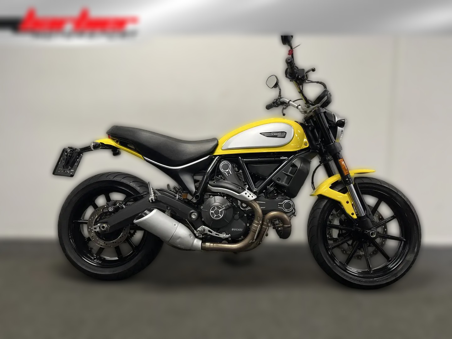 2024 Ducati Scrambler - 32 117 km - Náhled 8