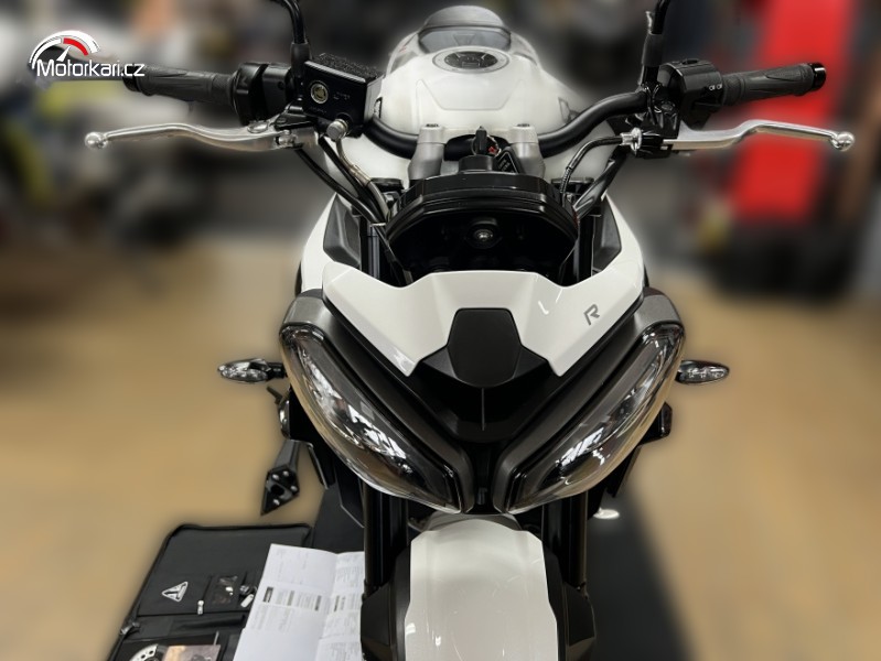 2025 Triumph Street Triple 765 - 20 000 km - Náhled 3