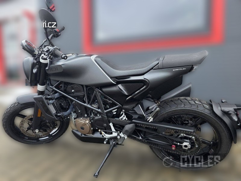 2019 Husqvarna Svartpilen 701 - 1 209 km - Náhled 10