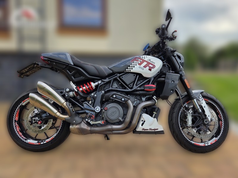 2022 Indian FTR - 17 000 km - Náhled 4