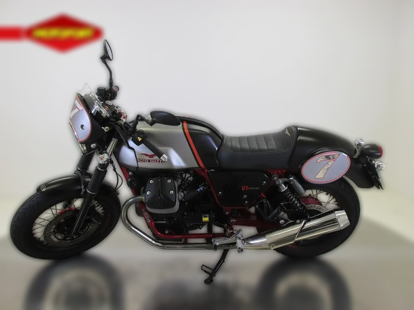 2018 Moto Guzzi V7 - 27 939 km - Náhled 7