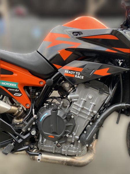 2022 KTM 890 Duke - 21 837 km - Náhled 11