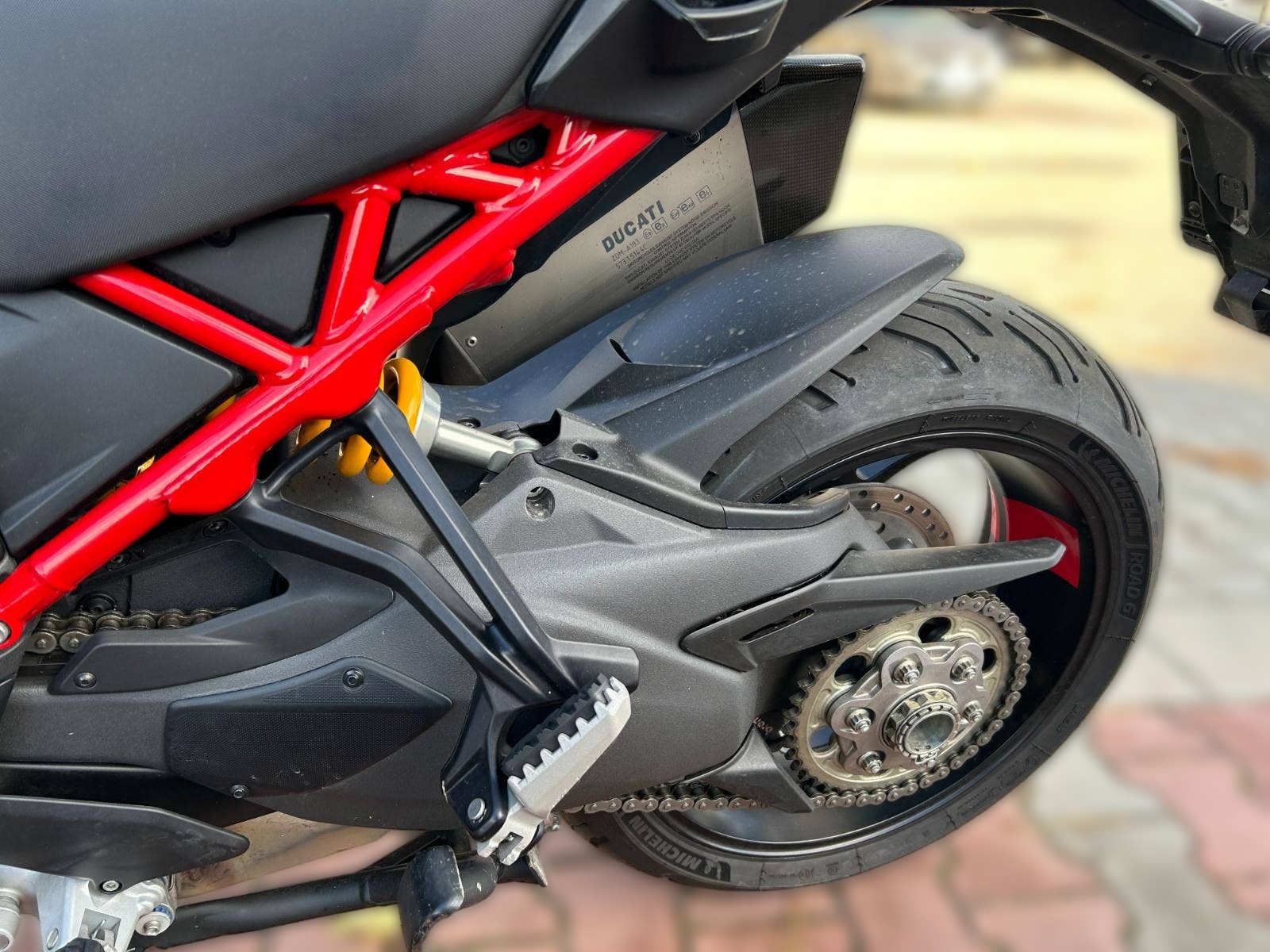 2024 Ducati Multistrada V4 - 14 000 km - Náhled 3