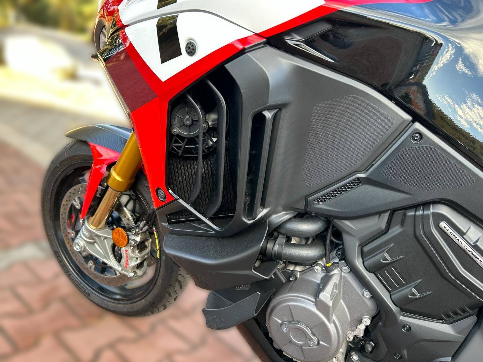 2024 Ducati Multistrada V4 - 14 000 km - Náhled 4