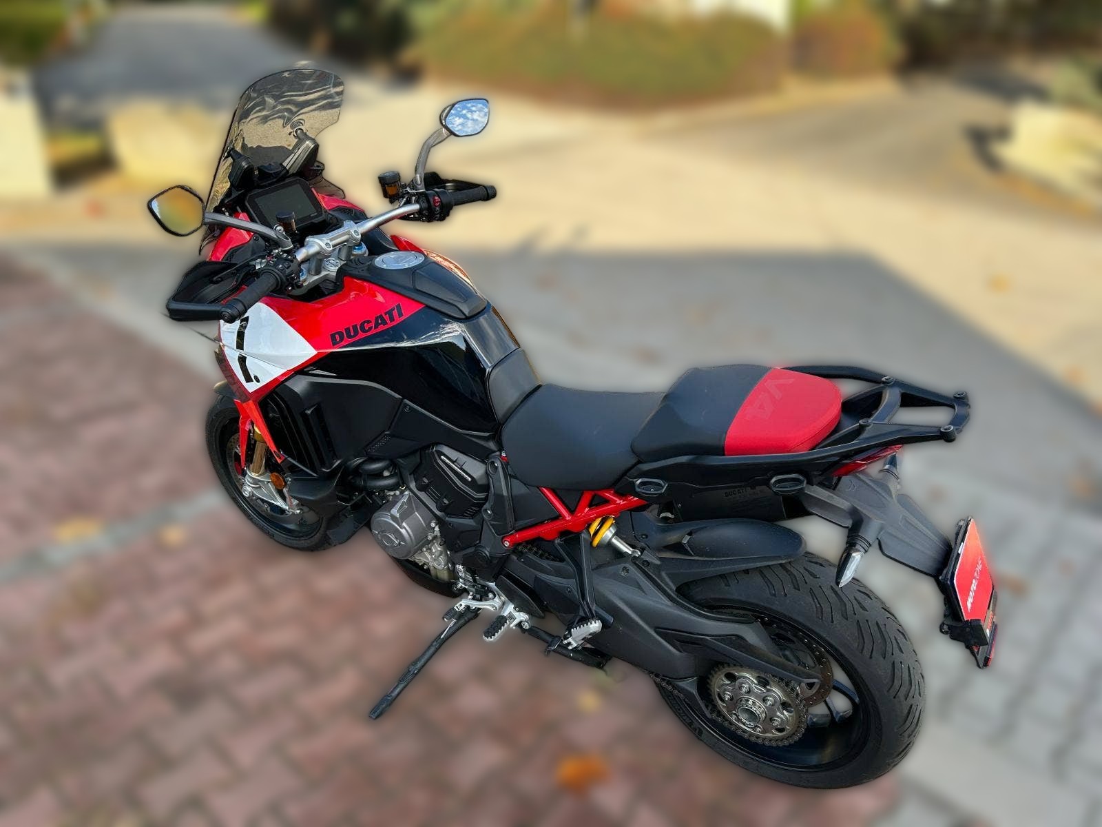 2024 Ducati Multistrada V4 - 14 000 km - Náhled 7