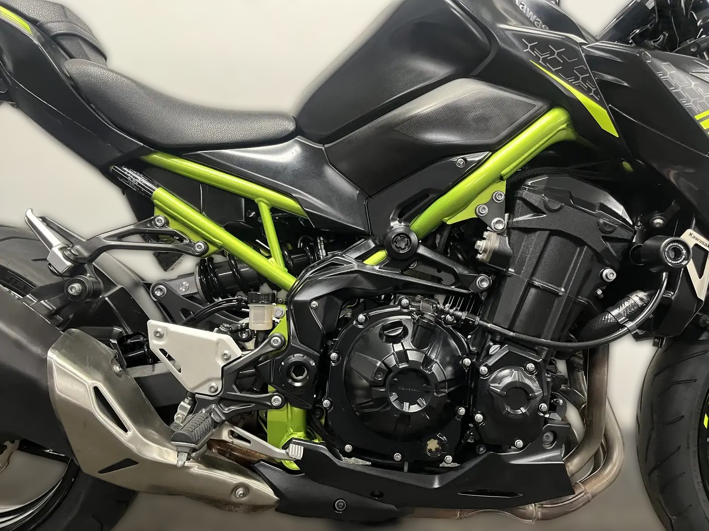 2021 Kawasaki Z900 - 19 730 km - Náhled 12