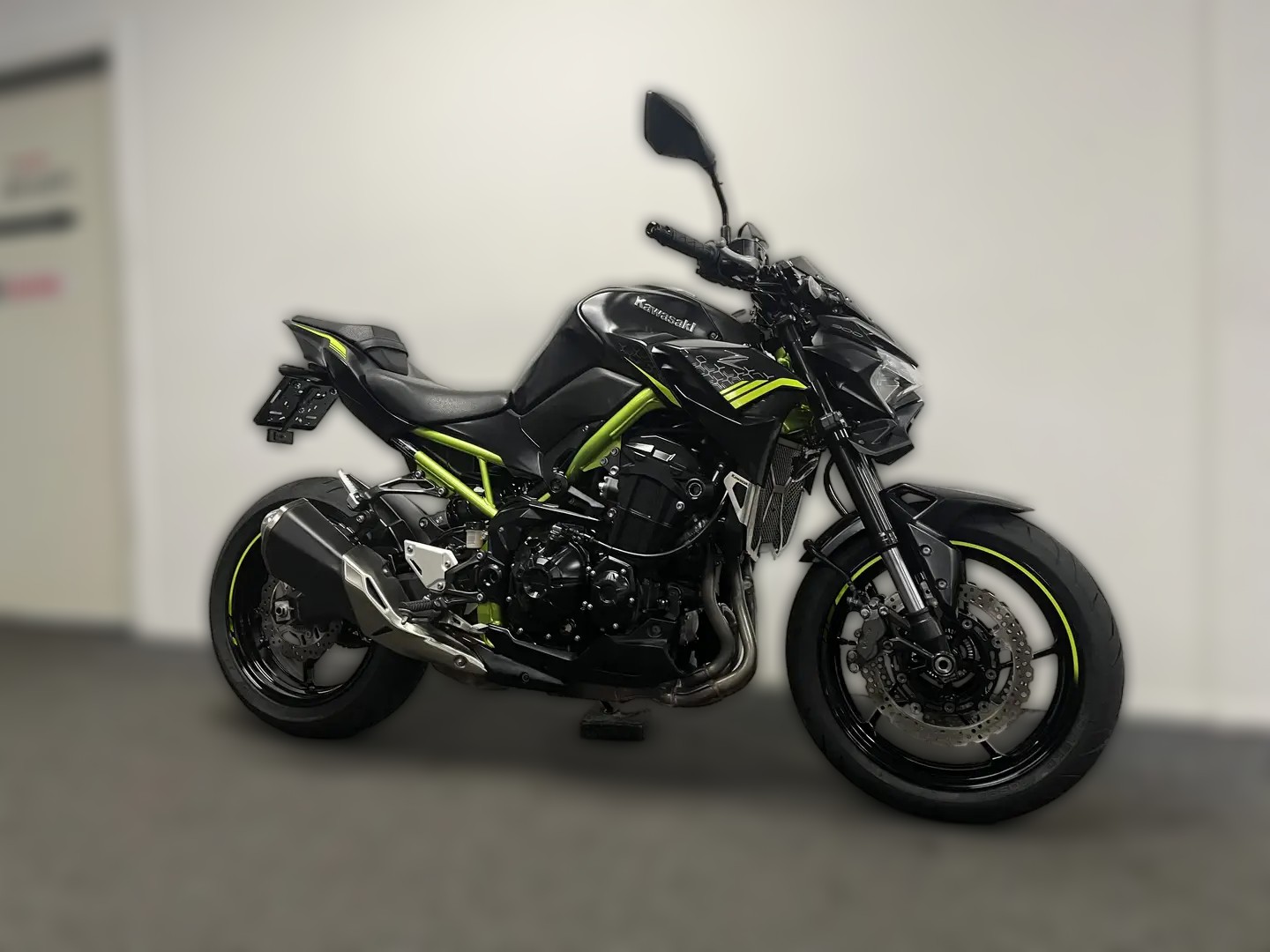 2021 Kawasaki Z900 - 19 730 km - Náhled 16