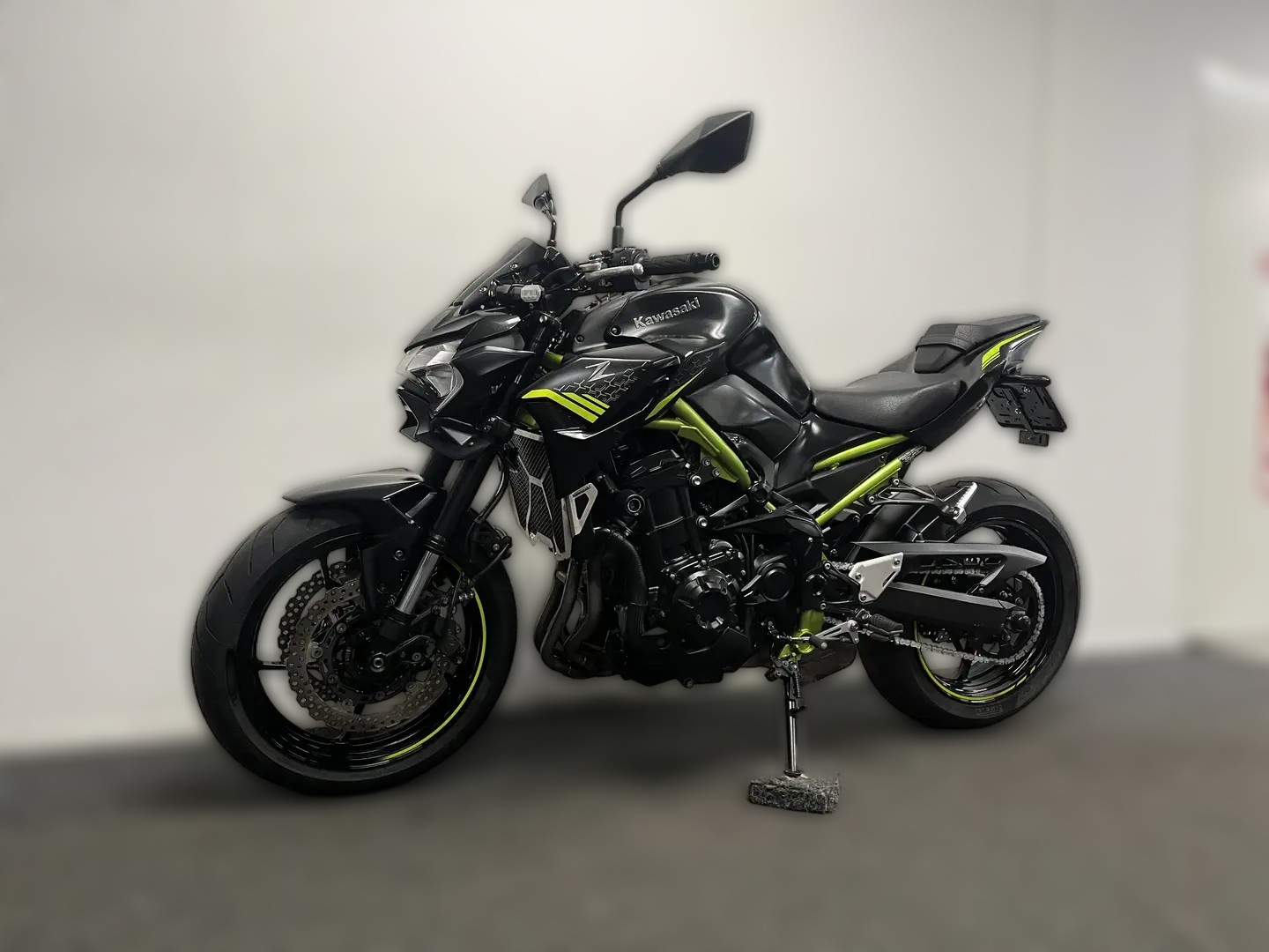 2021 Kawasaki Z900 - 19 730 km - Náhled 30