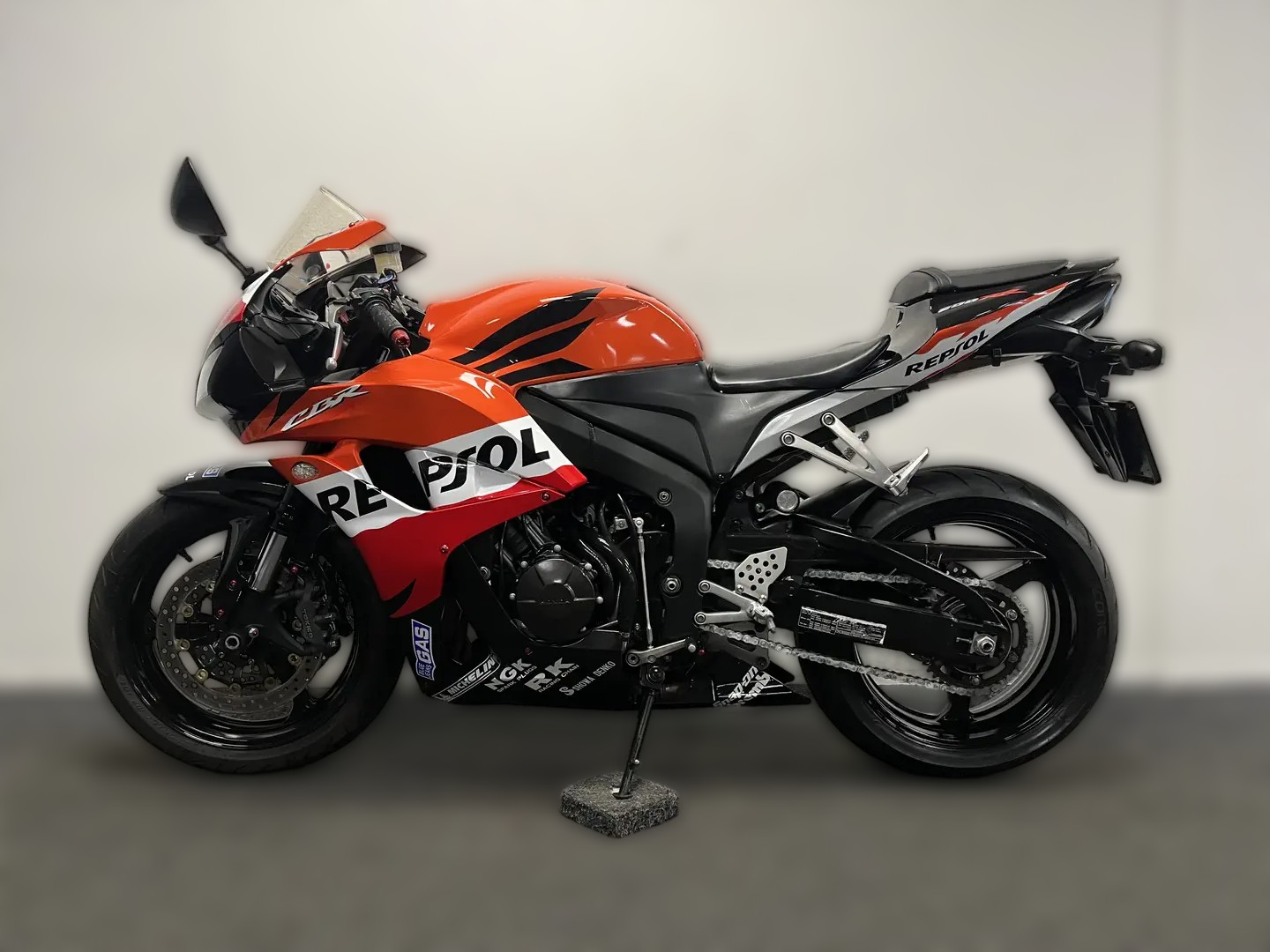 2008 Honda CBR 600 RR - 45 583 km - Náhled 20