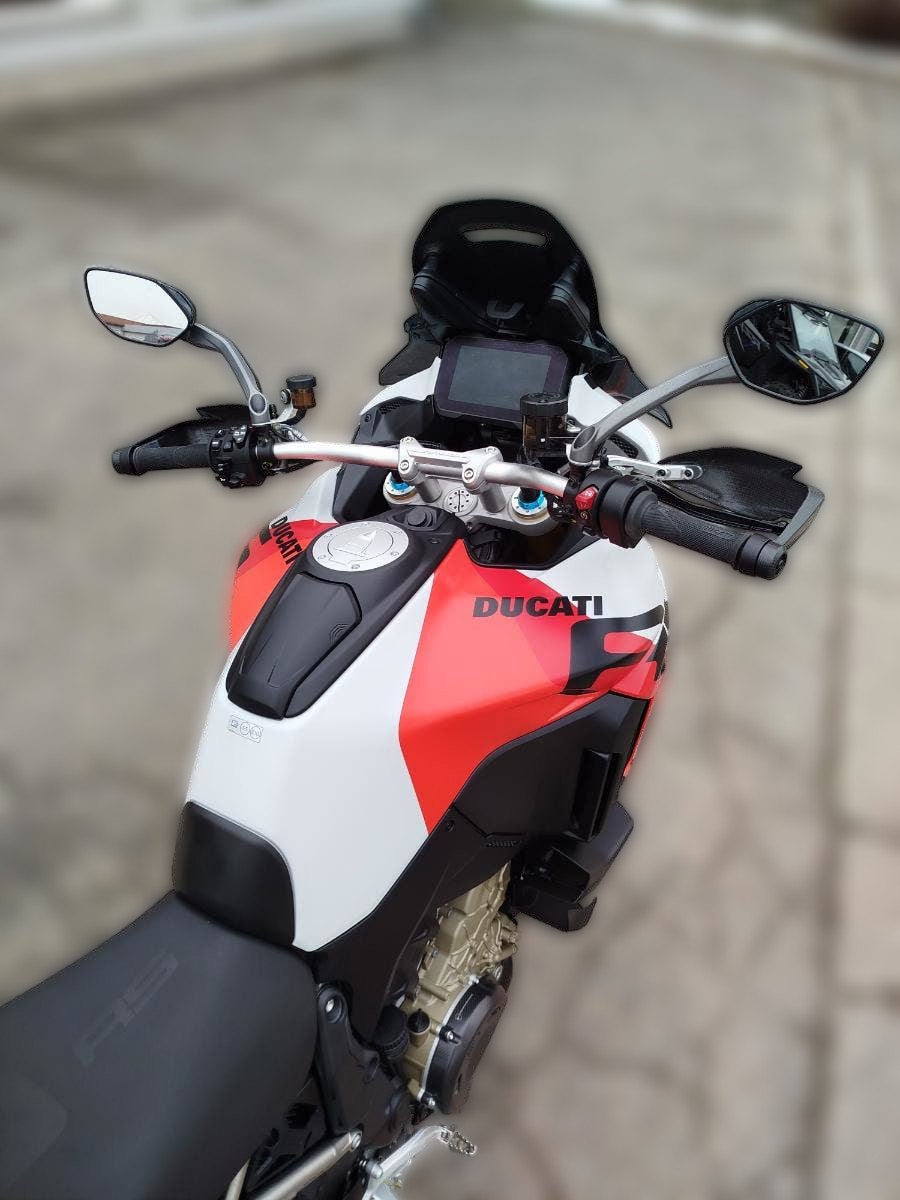 2024 Ducati Multistrada V4 - 2 180 km - Náhled 8