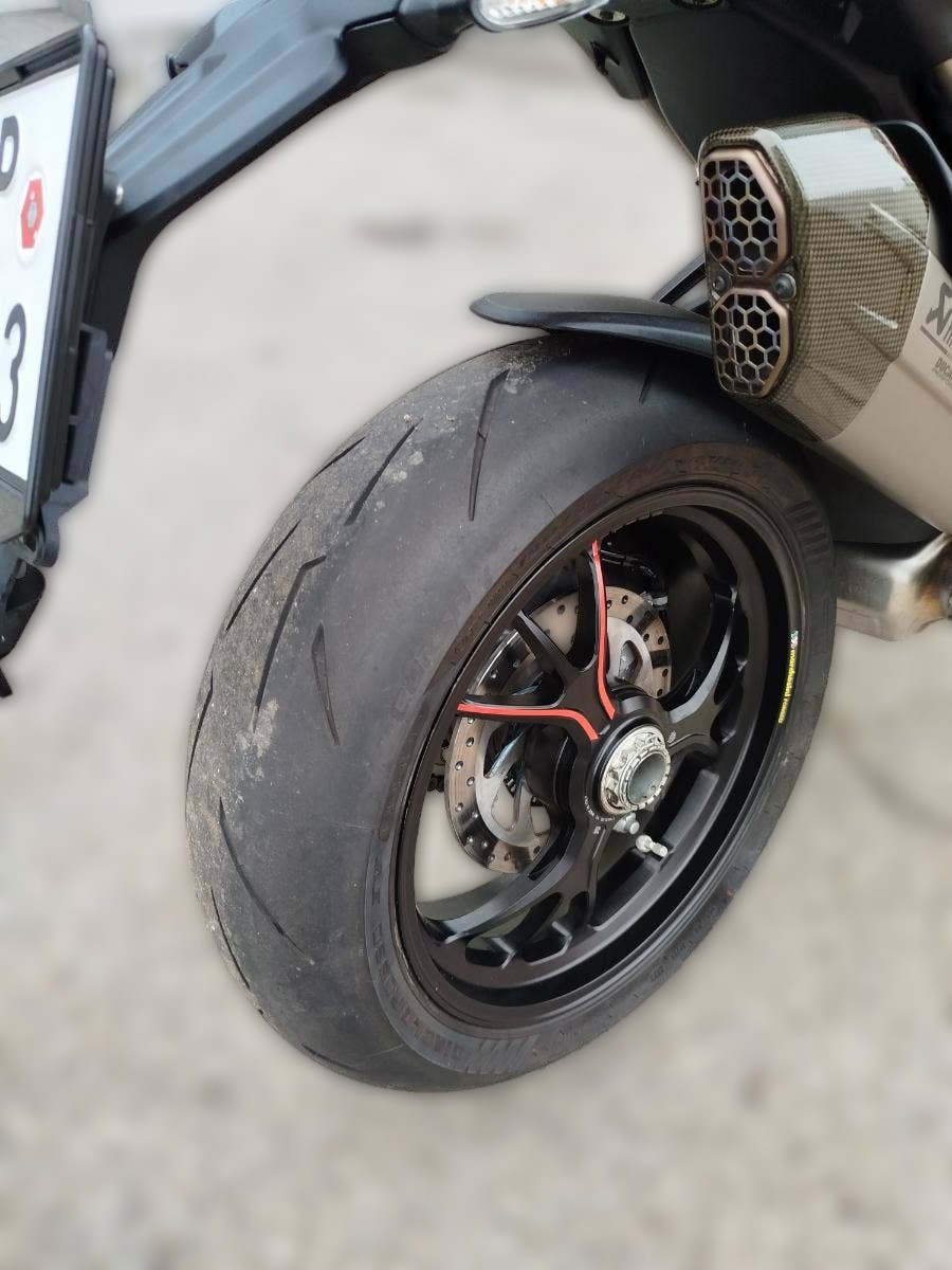 2024 Ducati Multistrada V4 - 2 180 km - Náhled 11
