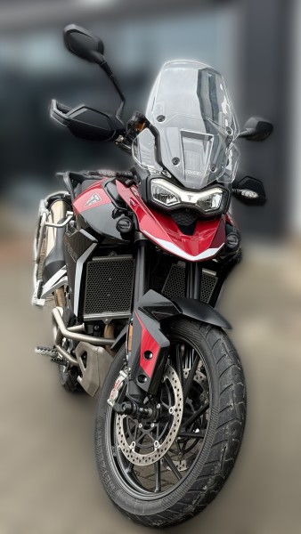 2025 Triumph Tiger 900 - 12 000 km