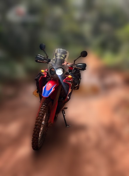 2024 Honda CRF 1000 L Africa Twin - 8 000 km - Náhled 4
