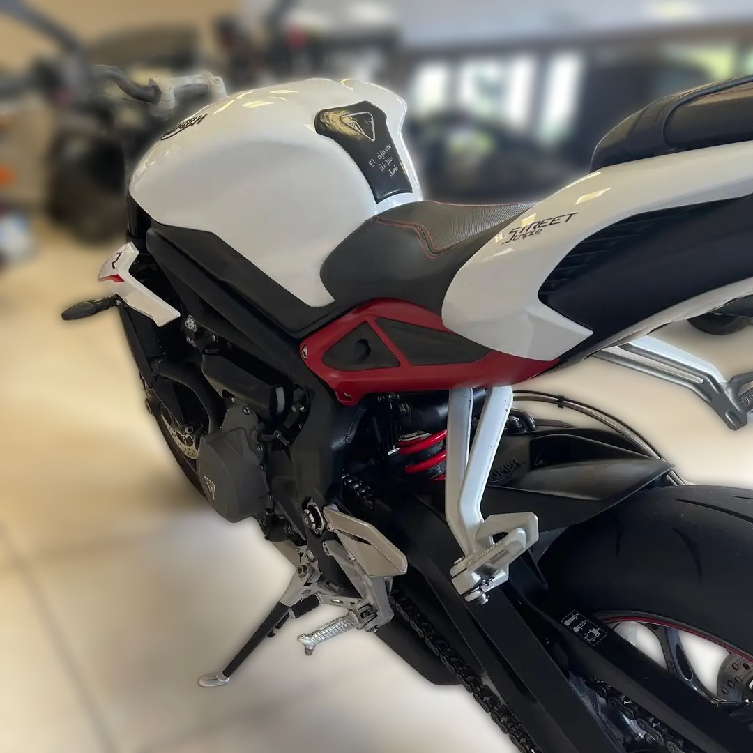 2018 Triumph Street Triple 765 - 83 483 km - Náhled 15