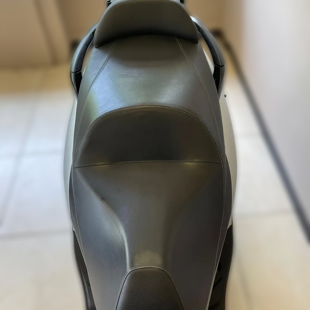 2021 Piaggio MP3 - 21 373 km - Náhled 13