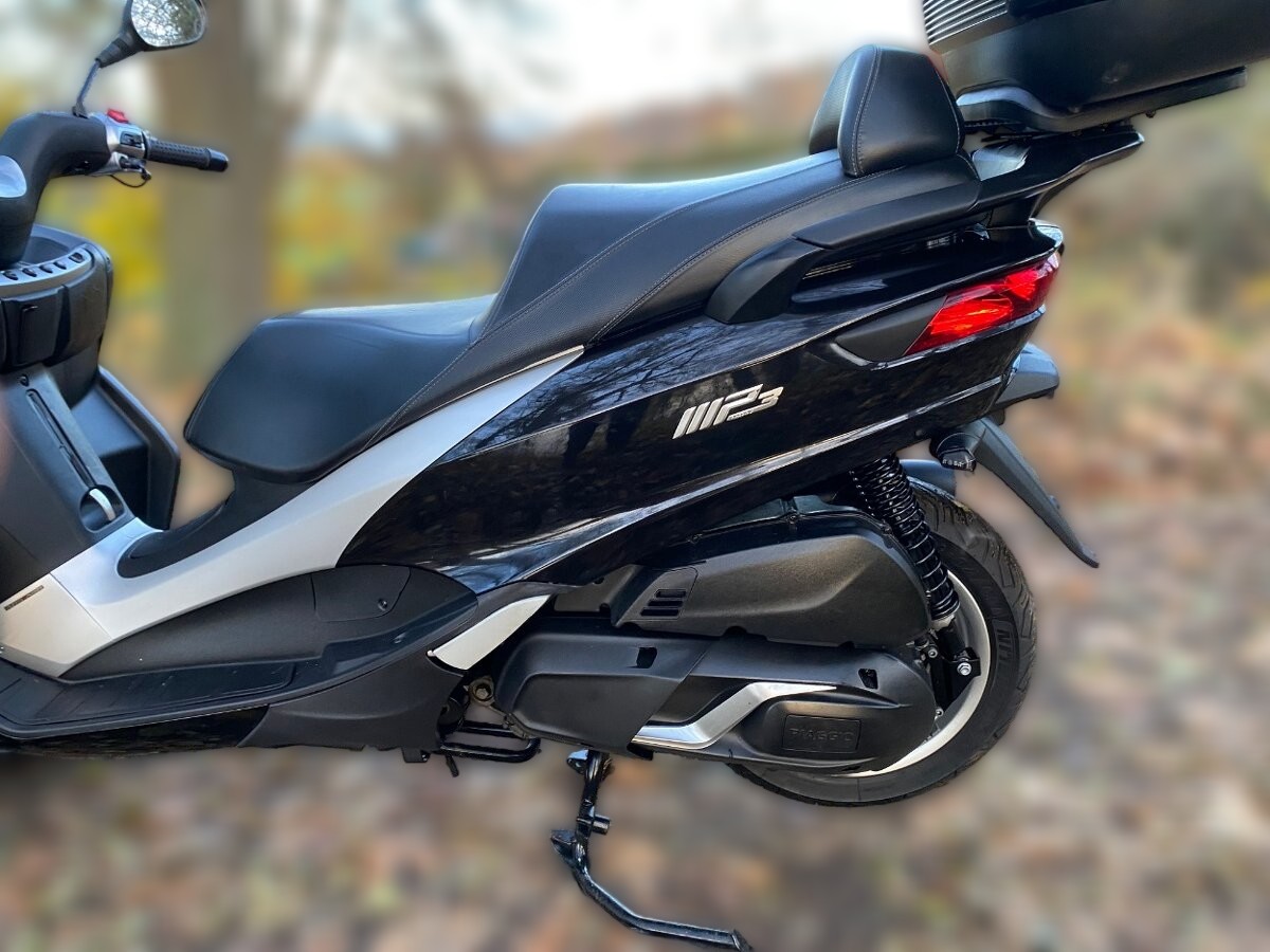 2021 Piaggio MP3 - 15 400 km - Náhled 2