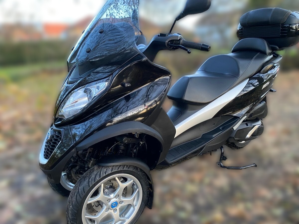 2021 Piaggio MP3 - 15 400 km - Náhled 5