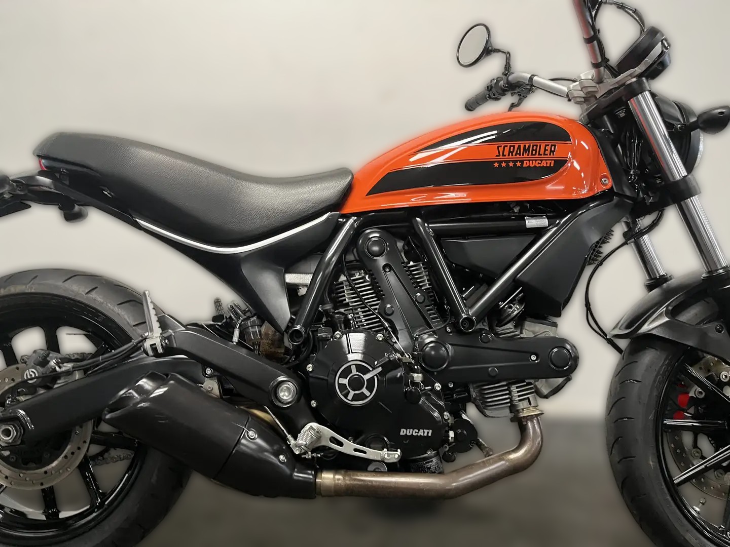 2016 Ducati Scrambler - 23 900 km - Náhled 29