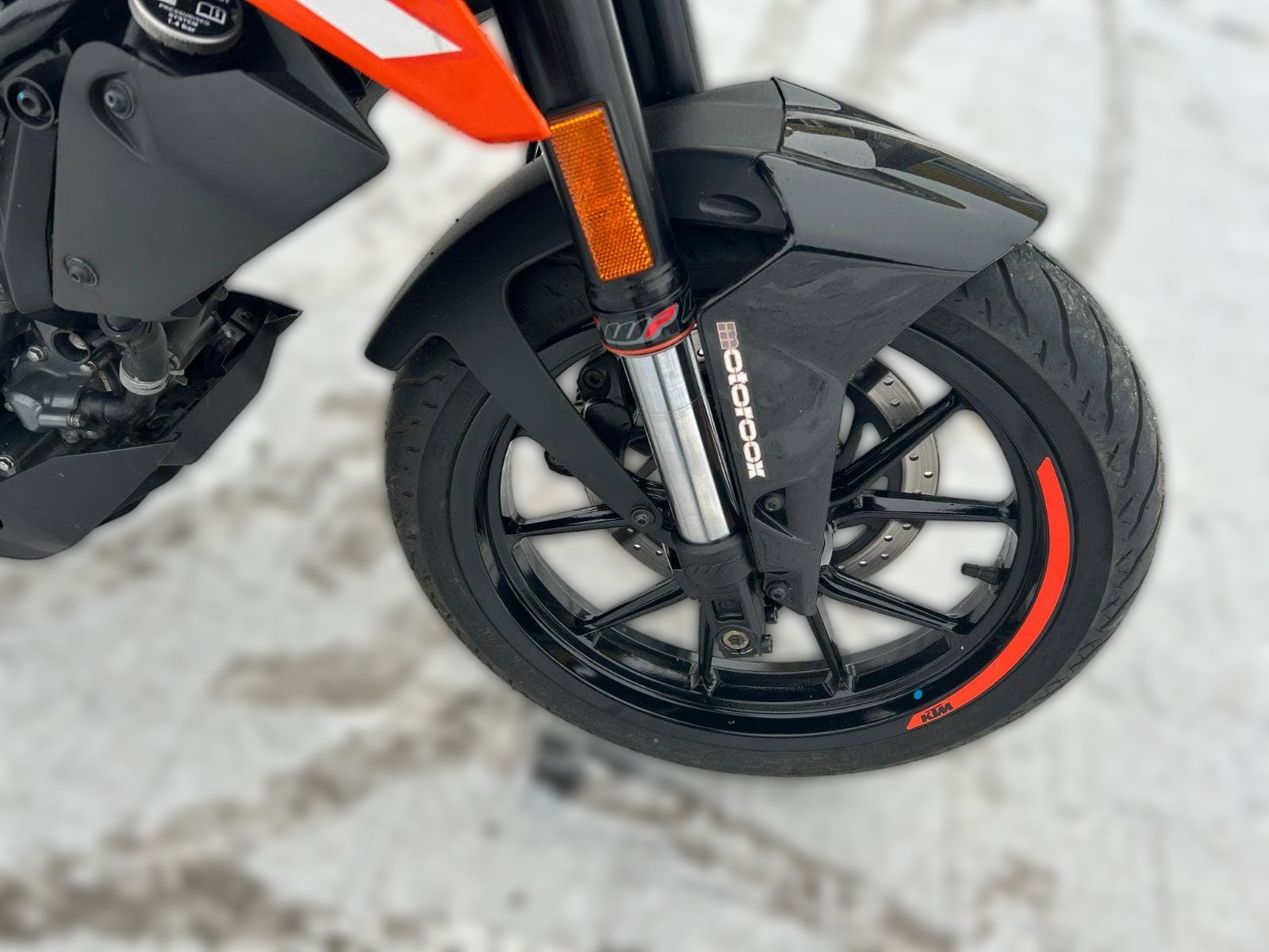 2020 KTM 125 Duke - 23 000 km - Náhled 3